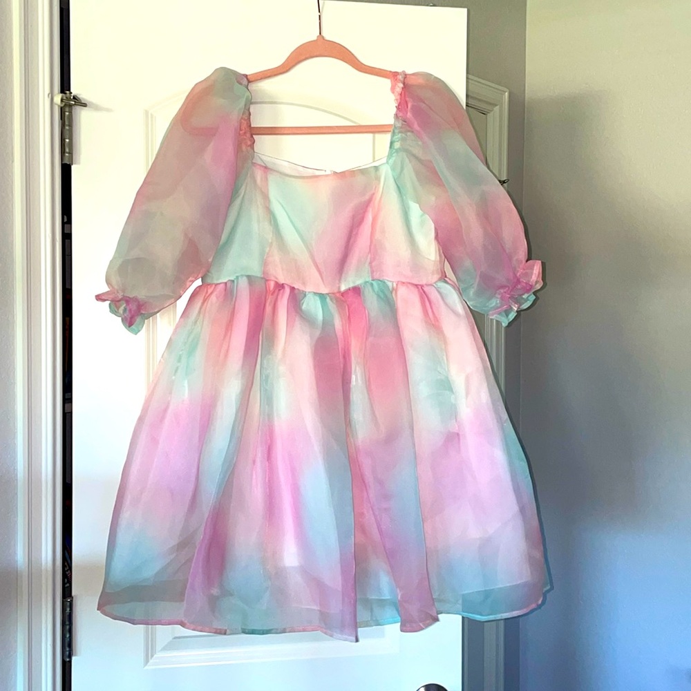 Puffy Dress!